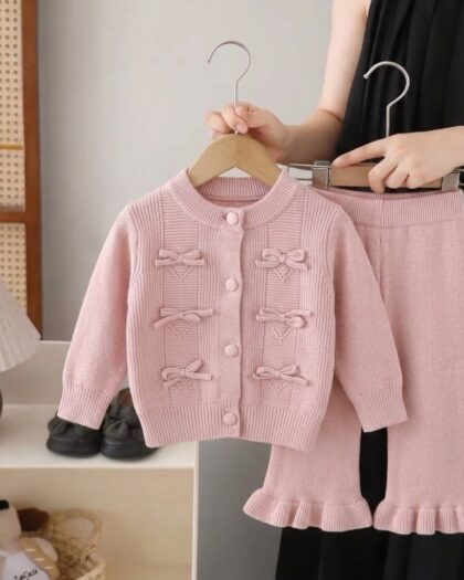 Set wool girls